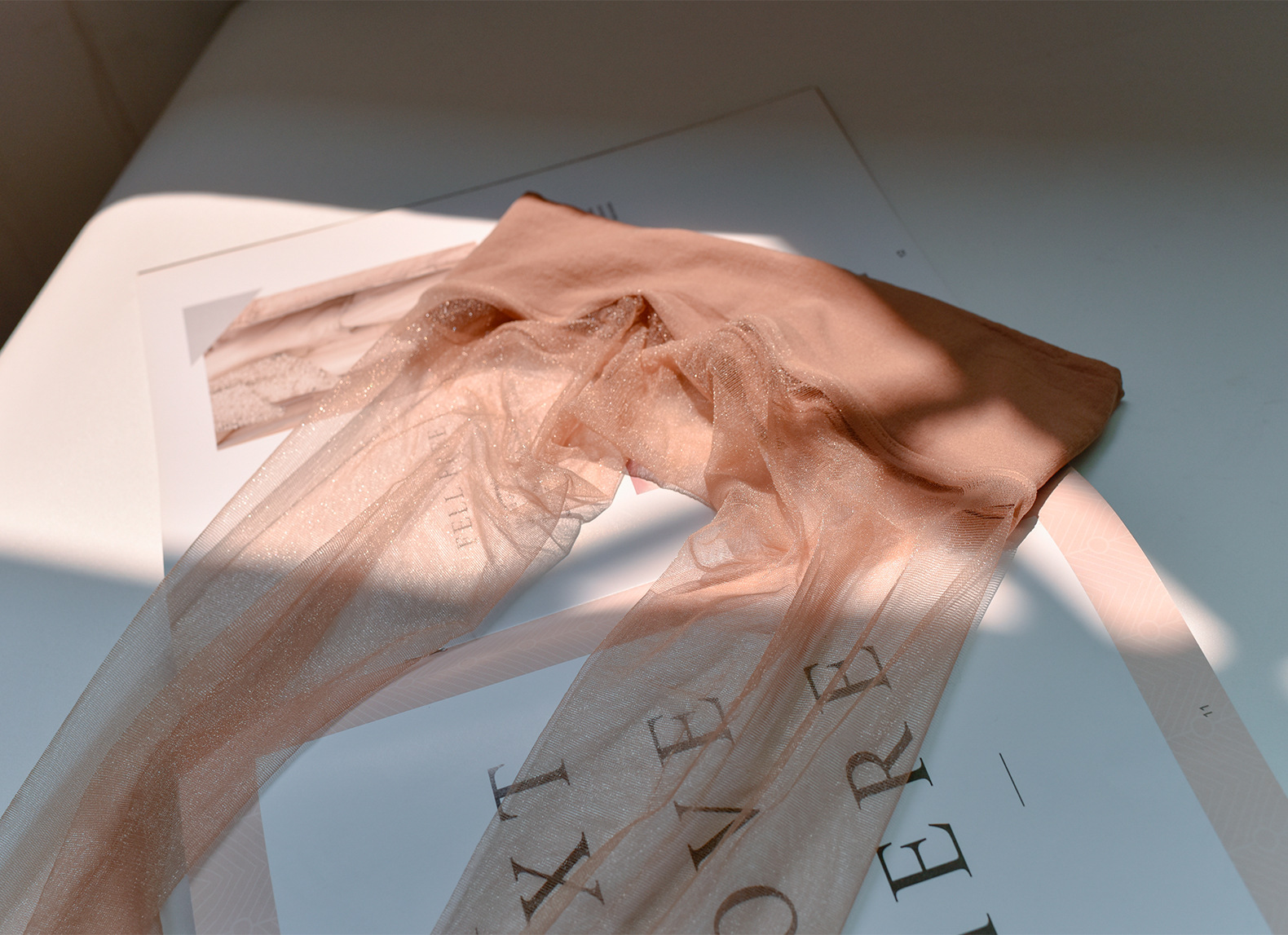 0d珠光丝袜360度无痕超薄亮丝闪光女夏脚尖透明性感连裤袜