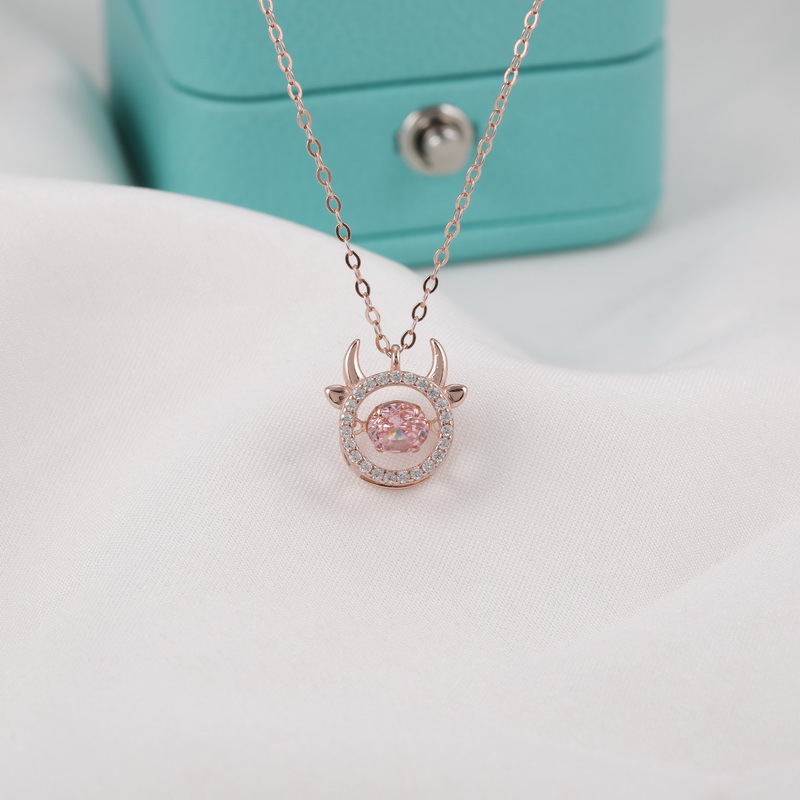 s925纯银灵动生肖牛项链女宫廷国潮本命年牛气冲天萌牛锁骨链礼物