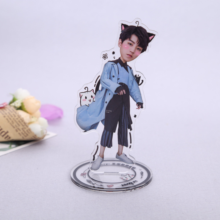 亚克力明星立牌定制动漫人形立牌广告展示架卡通挂件小礼品批发
