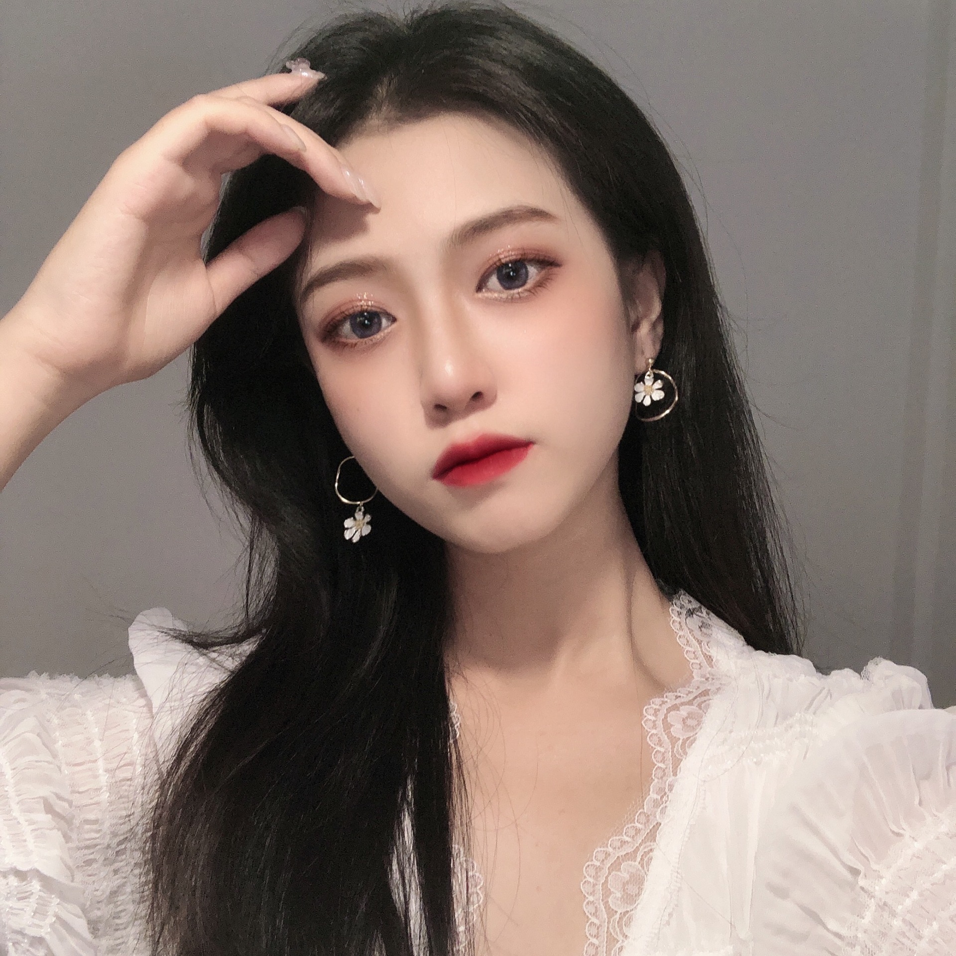 韩国东大门耳环女 冷淡风不对称长款小雏菊耳钉 复古气质百搭耳饰