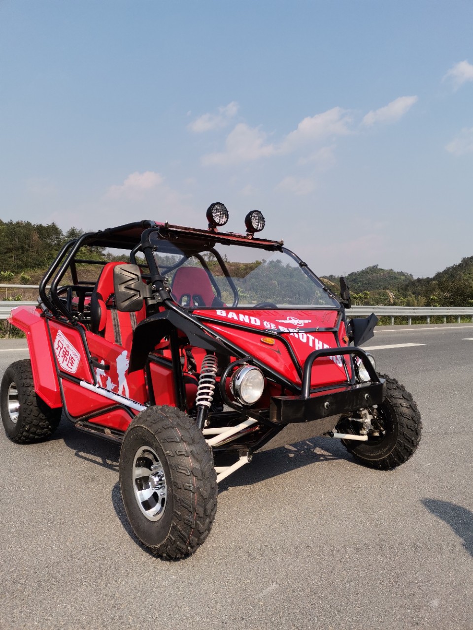 北极天四轮300cc水冷沙滩车山地沙漠越野摩托方向盘双座卡丁车utv