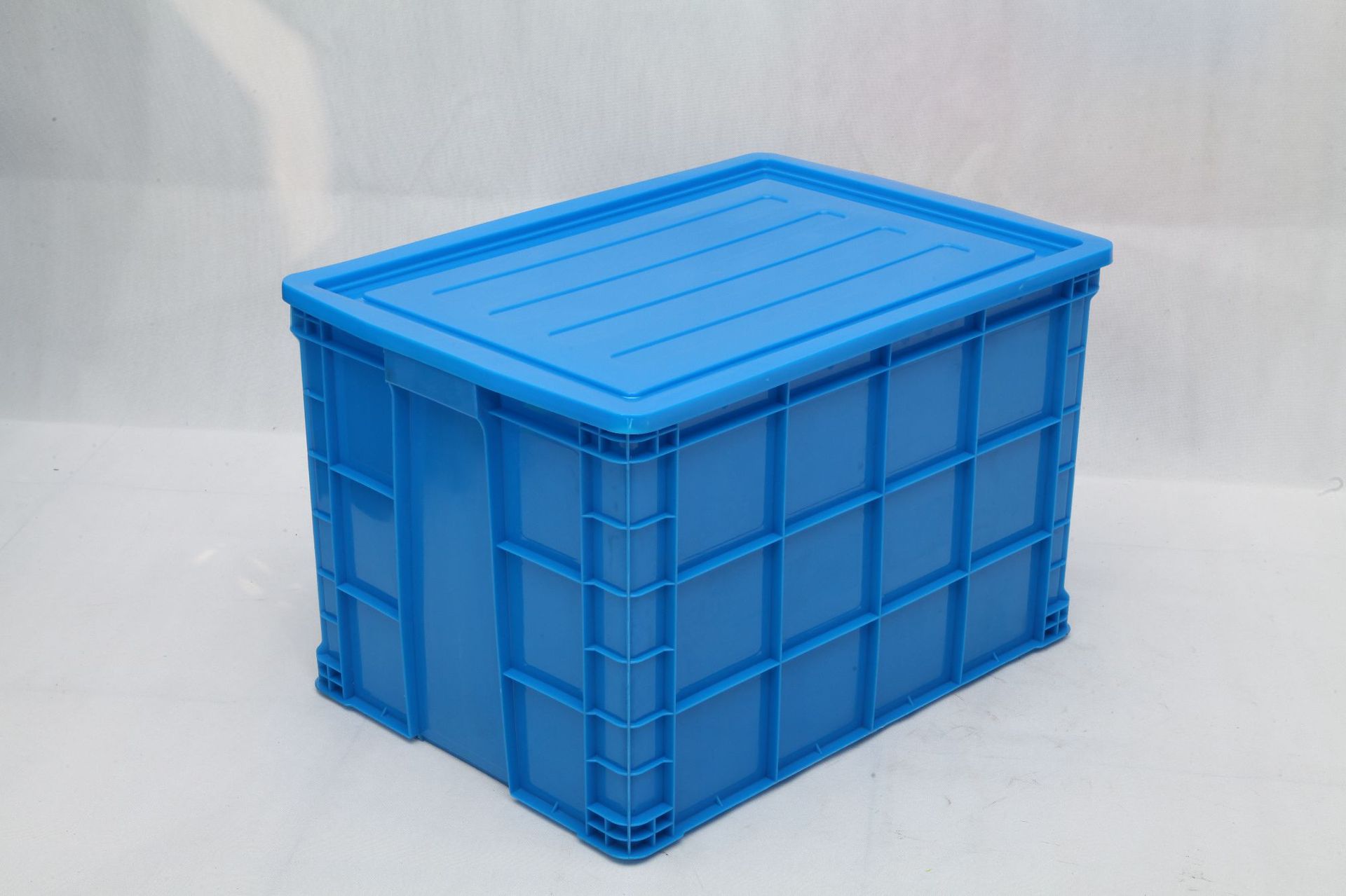 755塑料箱 大容量工业周转箱 加厚带盖塑料箱子 带轮子塑料箱定做