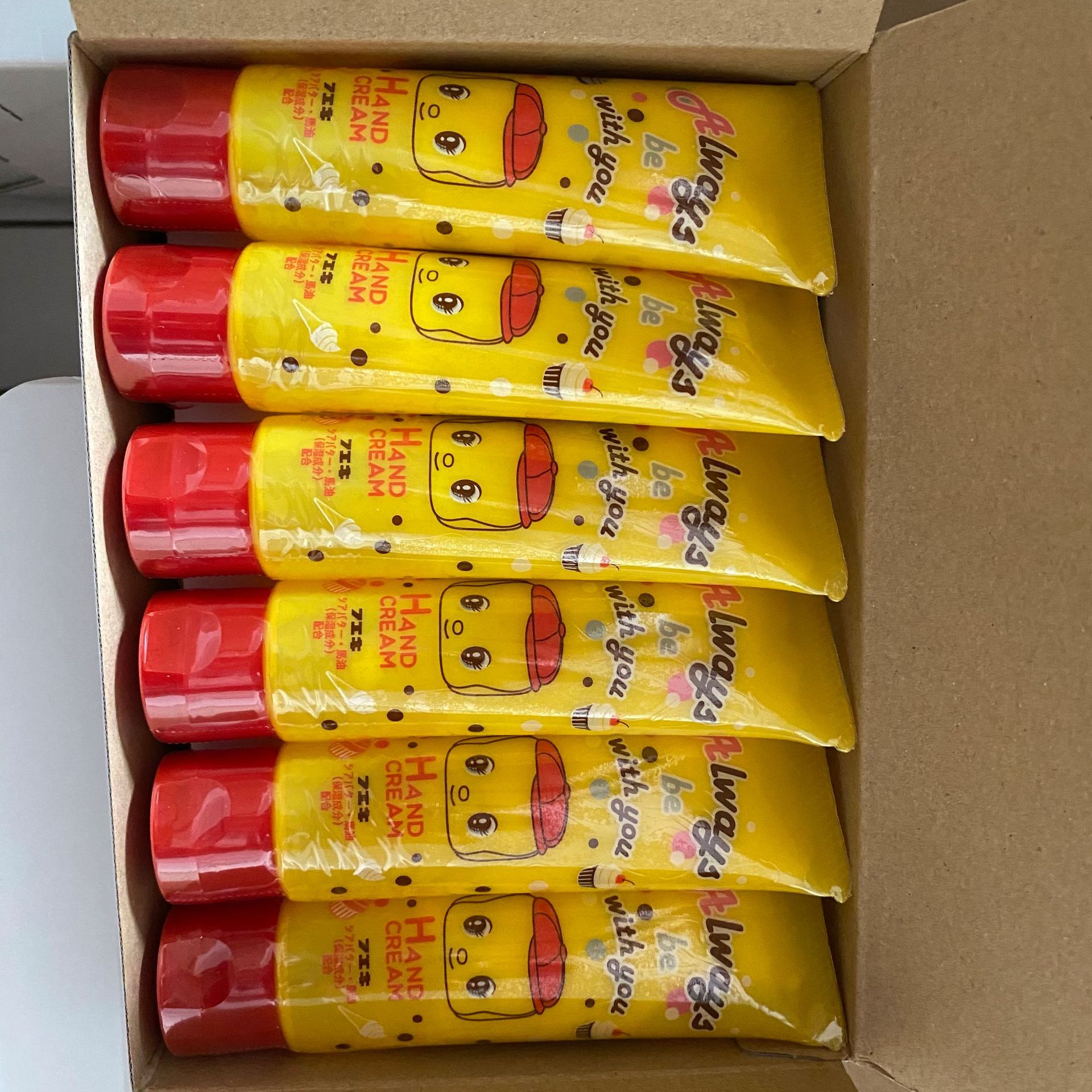 日本fueki福尔可小黄鸭儿童面霜滋润保湿小黄鸭护手霜儿童唇膏