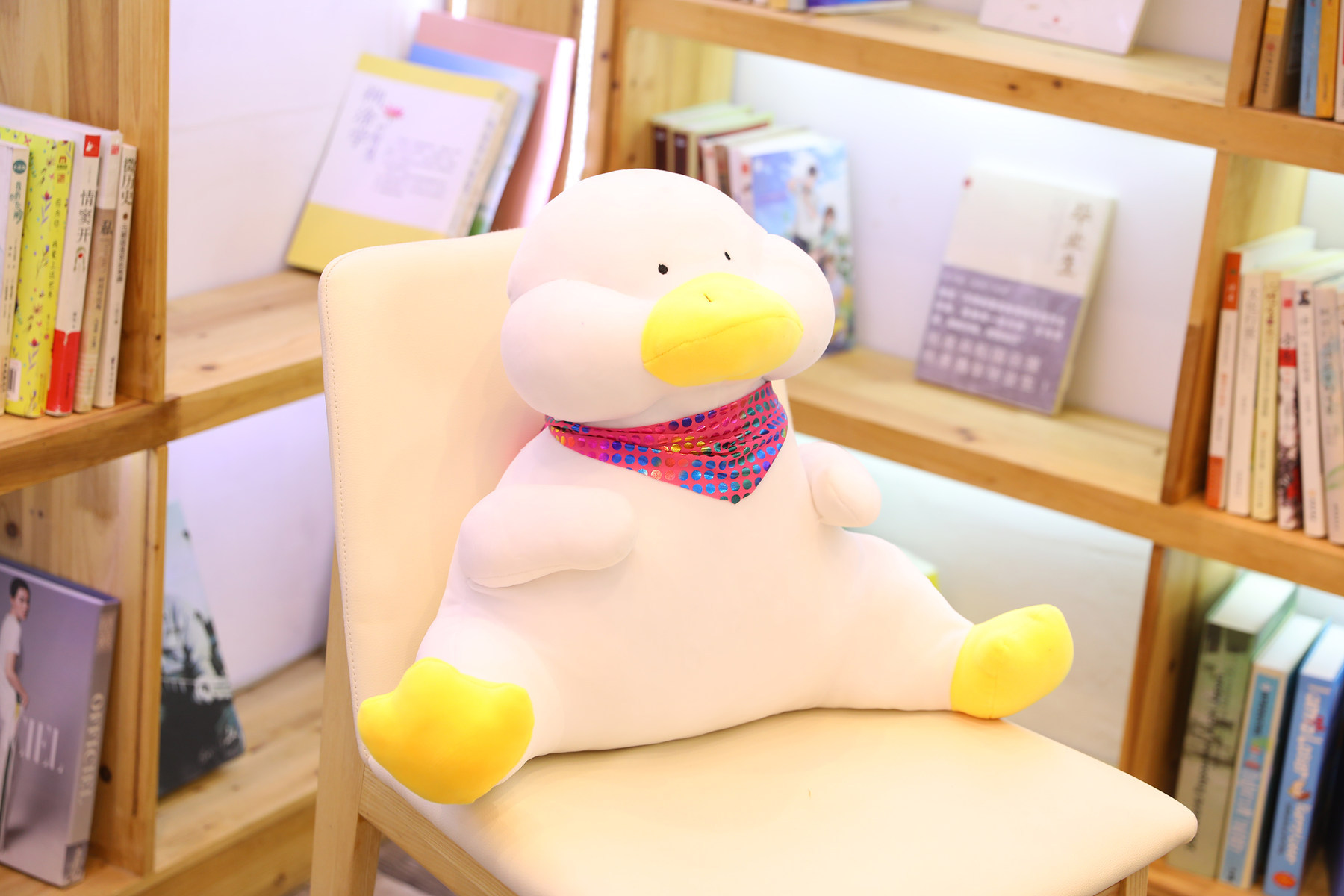 来图定制公仔抱枕 恐龙莱阳狮子靠枕靠垫腰靠 车载毛绒玩偶玩具