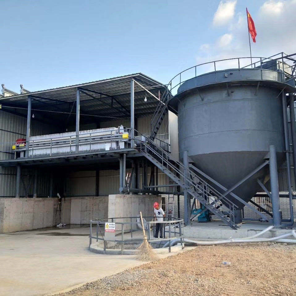 板框式污泥压滤机全自动污泥固液分离挤压脱水设备大型板框压滤机