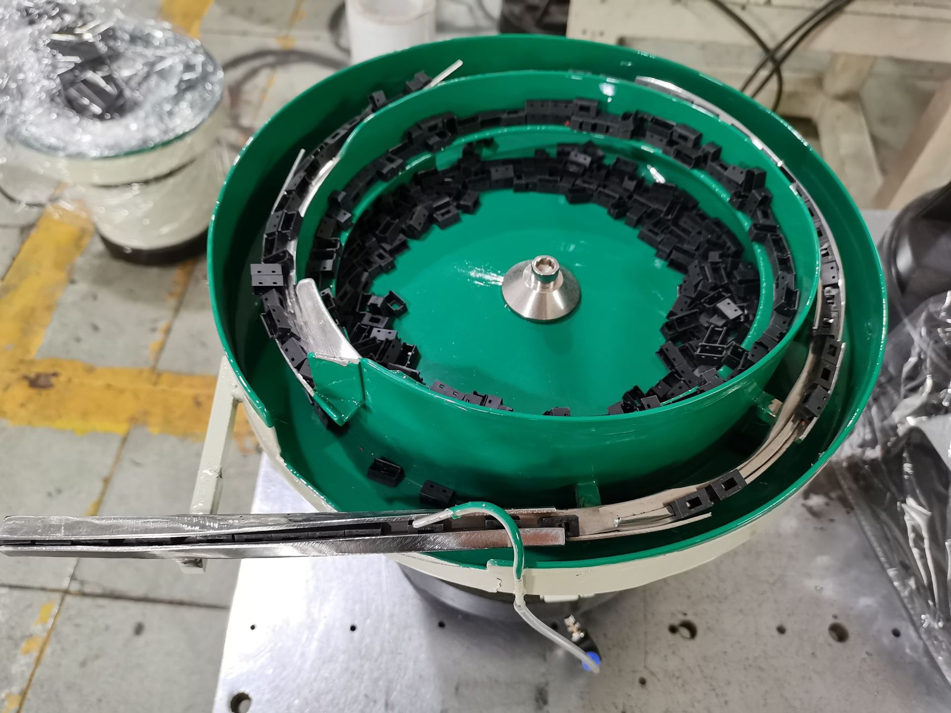 非标自动化设计端子振动盘定制自动化流水线工业装配智能生产设备