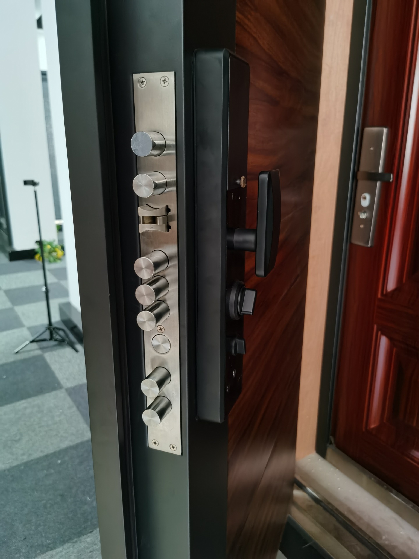 冰箱大拉手镶嵌式指纹锁可视猫眼九头双快锁体叶片锁芯双层下档