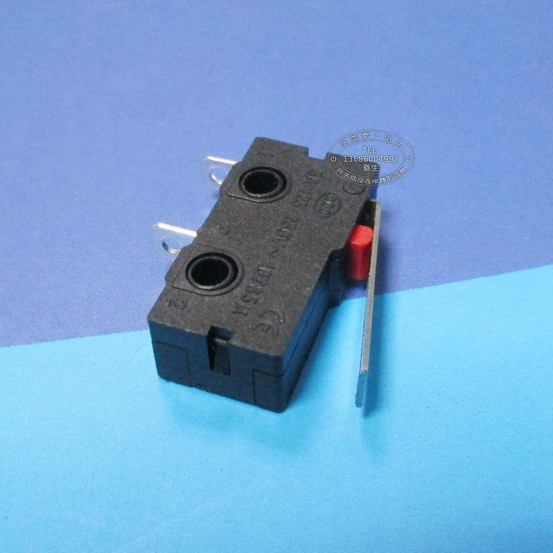 no-c两脚常开小型行程开关全铜1a电流小家电信号微动开关kw12-b-1