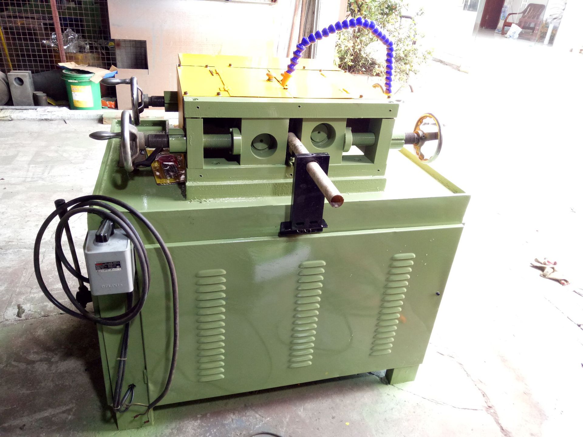 全自动两辊铝管铜管校直机 冷拔校直机厂家