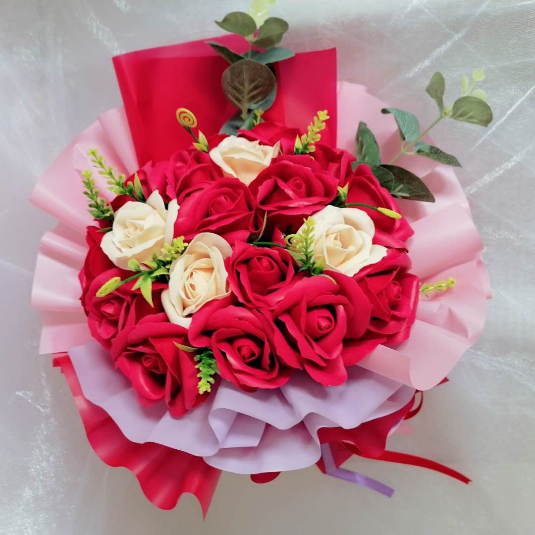 19朵玫瑰仿真假花七夕情人节送女朋友节日礼物送生日礼品香皂花束