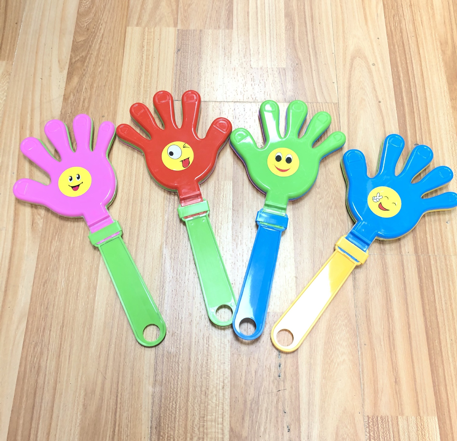 演唱会拍手器儿童玩具发光拍手小手拍手掌拍拍手器鼓掌拍巴掌助威