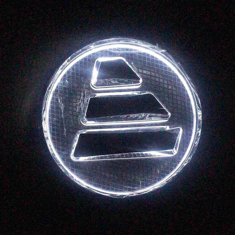 厂家直销 福田戴姆勒欧曼汽车电镀车标大圆标 带led发光