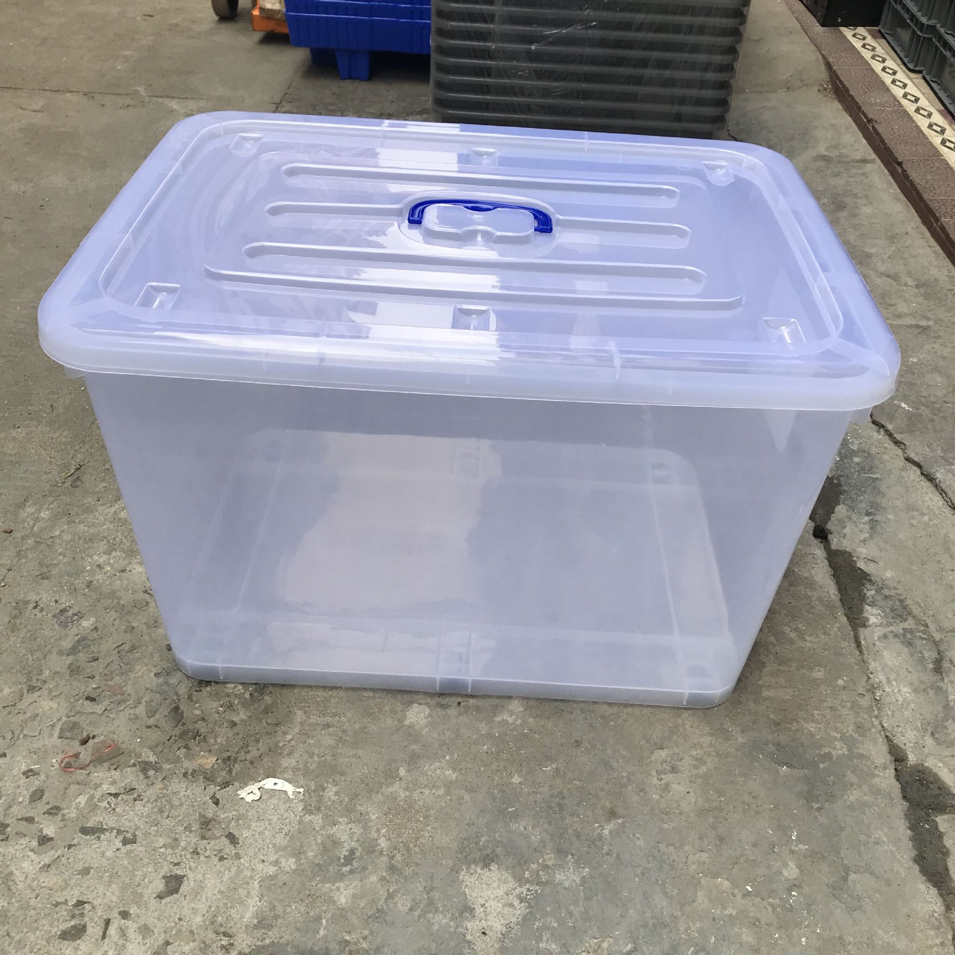 厂家批发防静电塑胶周转箱 黑色导电塑料箱 加厚防静电电子塑料箱