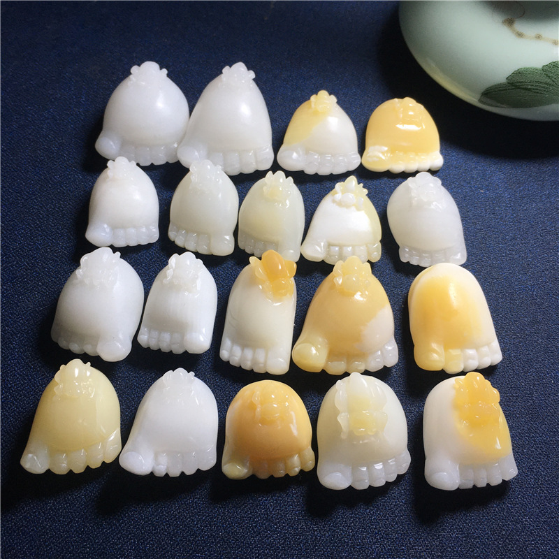 海南海玉贝壳料知足常乐吊坠海南玉化贝壳小脚丫坠子饰品贝饰