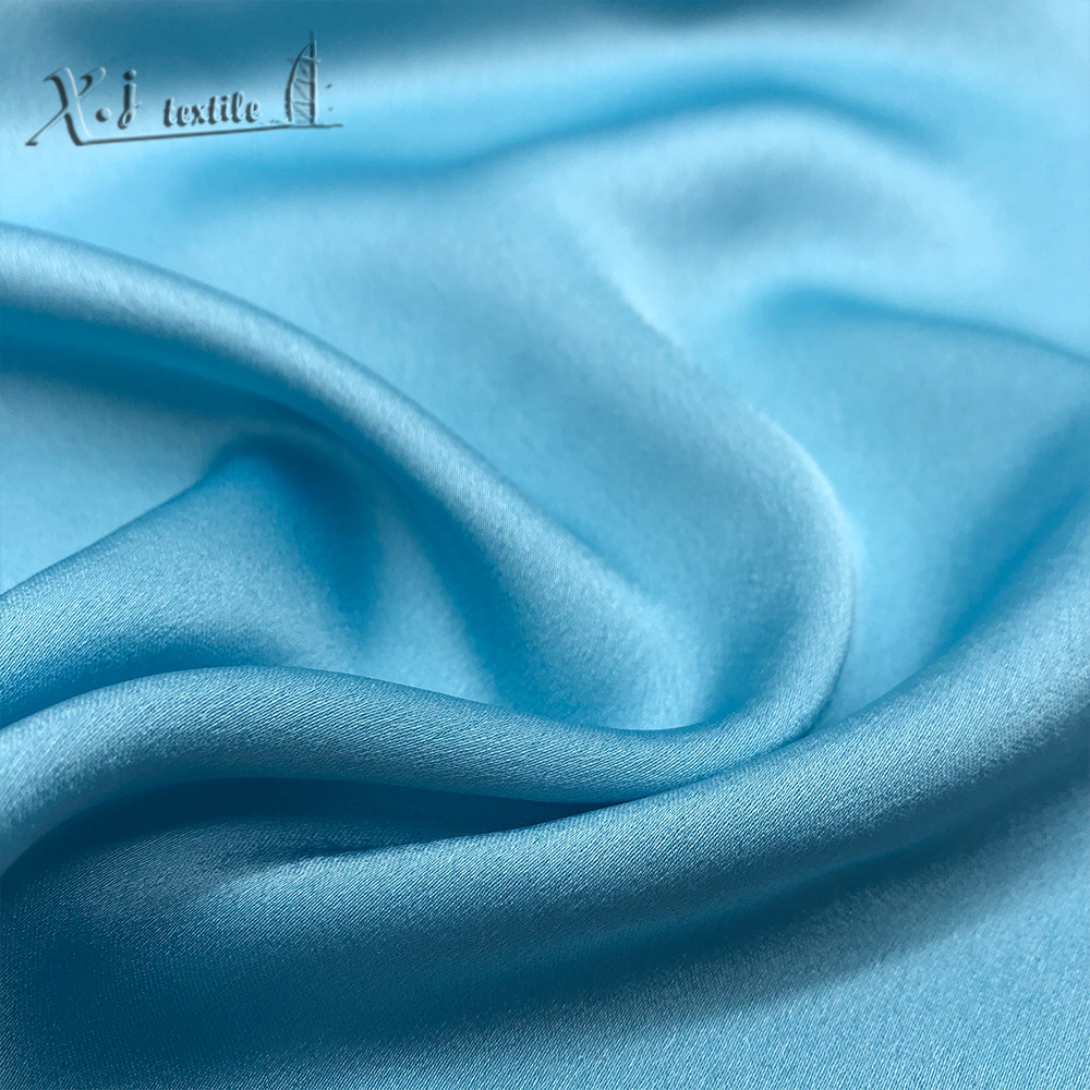 涤纶缎纹面料图片