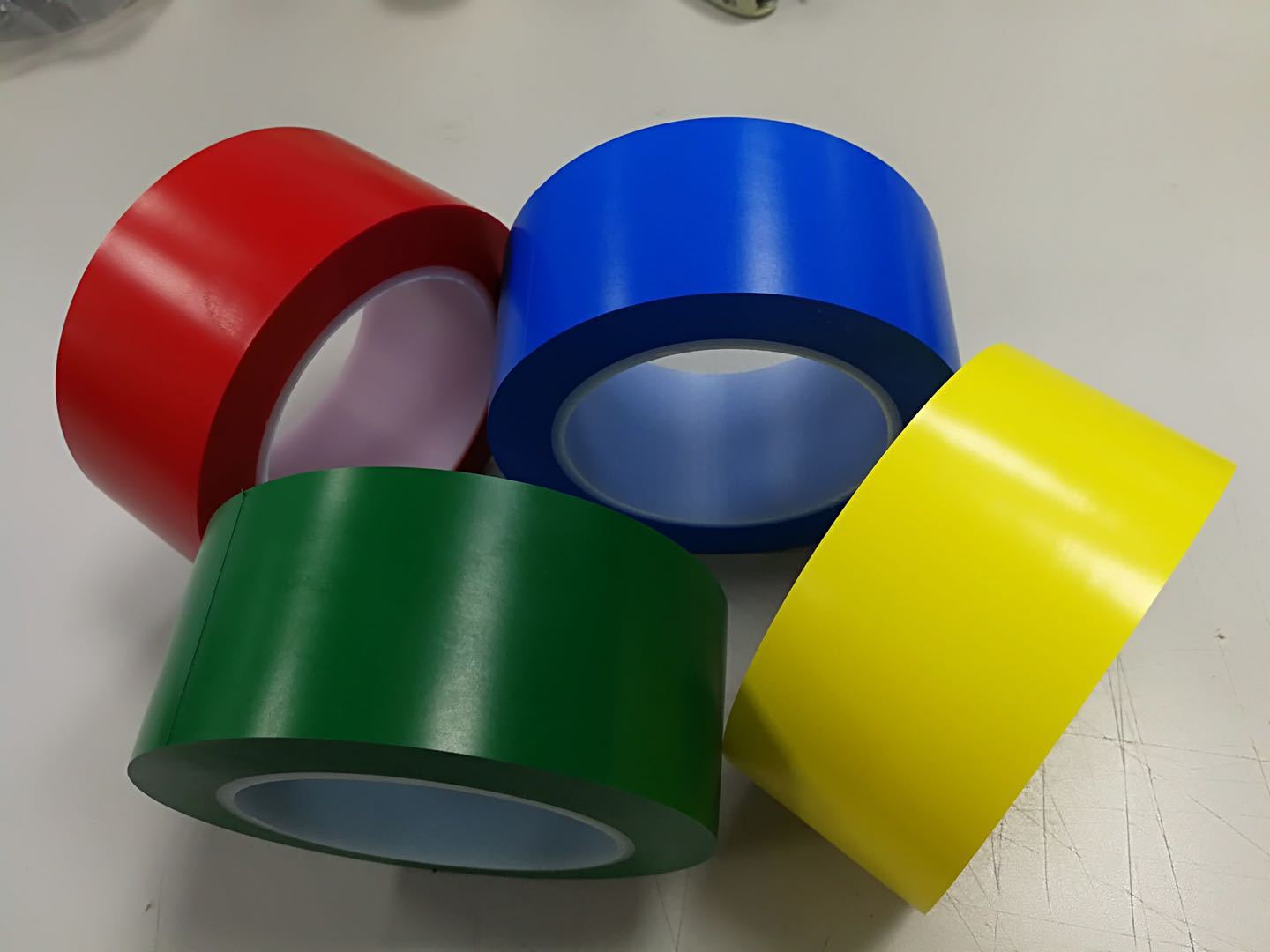 供应pvc材质地板胶带/标示胶带/警示胶带可替代3m471红黄绿蓝白黑