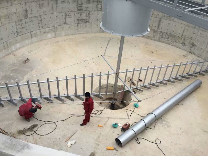 定制周边传动刮泥机污泥处理设备中心传动刮吸泥机桁车式刮泥机