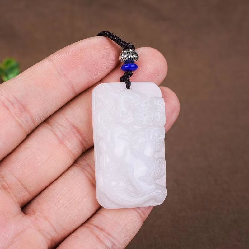 天然新疆昆仑玉貔貅玉牌金丝玉吊坠男女款玉石玉坠招财玉佩项链