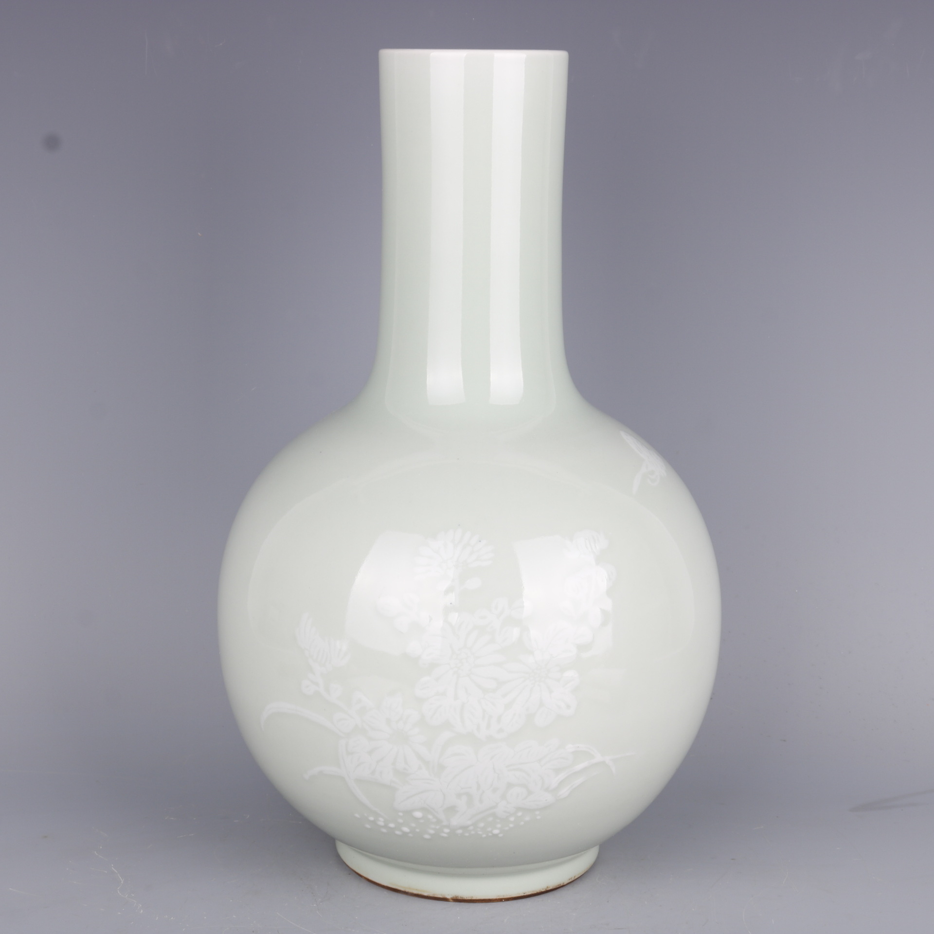 民国豆青釉留白花纹天球瓶老货包老古玩瓷器家居中式摆件古董古玩