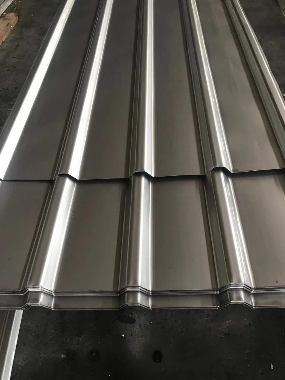 不锈钢彩钢瓦工供应 质量可靠耐用 316l/304不锈钢屋面瓦种类齐全