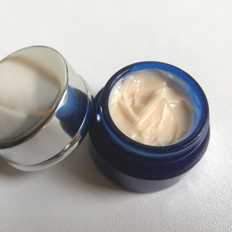 lp蓝鱼子面霜 亢绉滋润琼贵精华丰盈面霜 紧肤提亮充盈 平价复刻