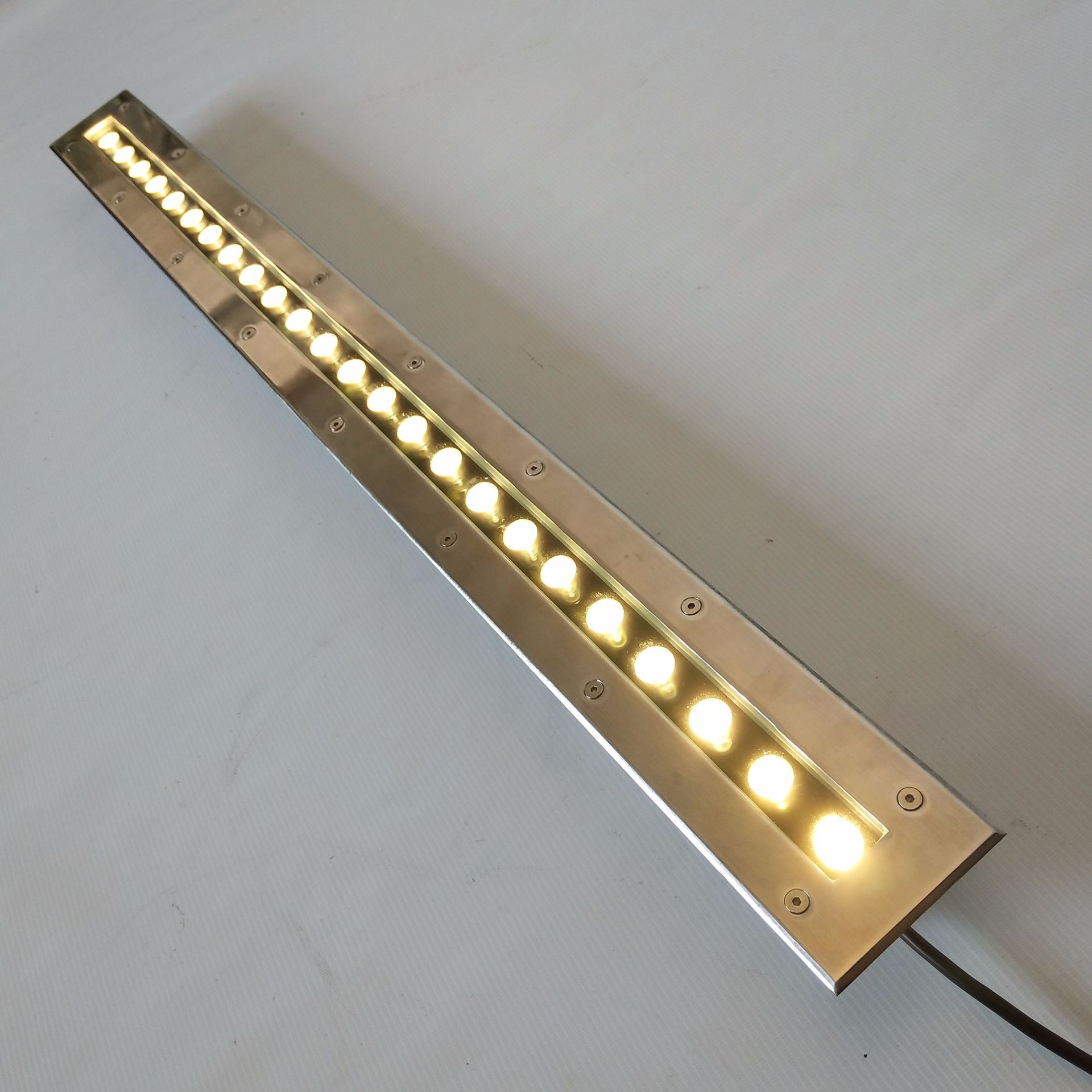 厂家led长条地埋灯七彩广场线型埋地灯公园台阶景观亮化灯走廊灯