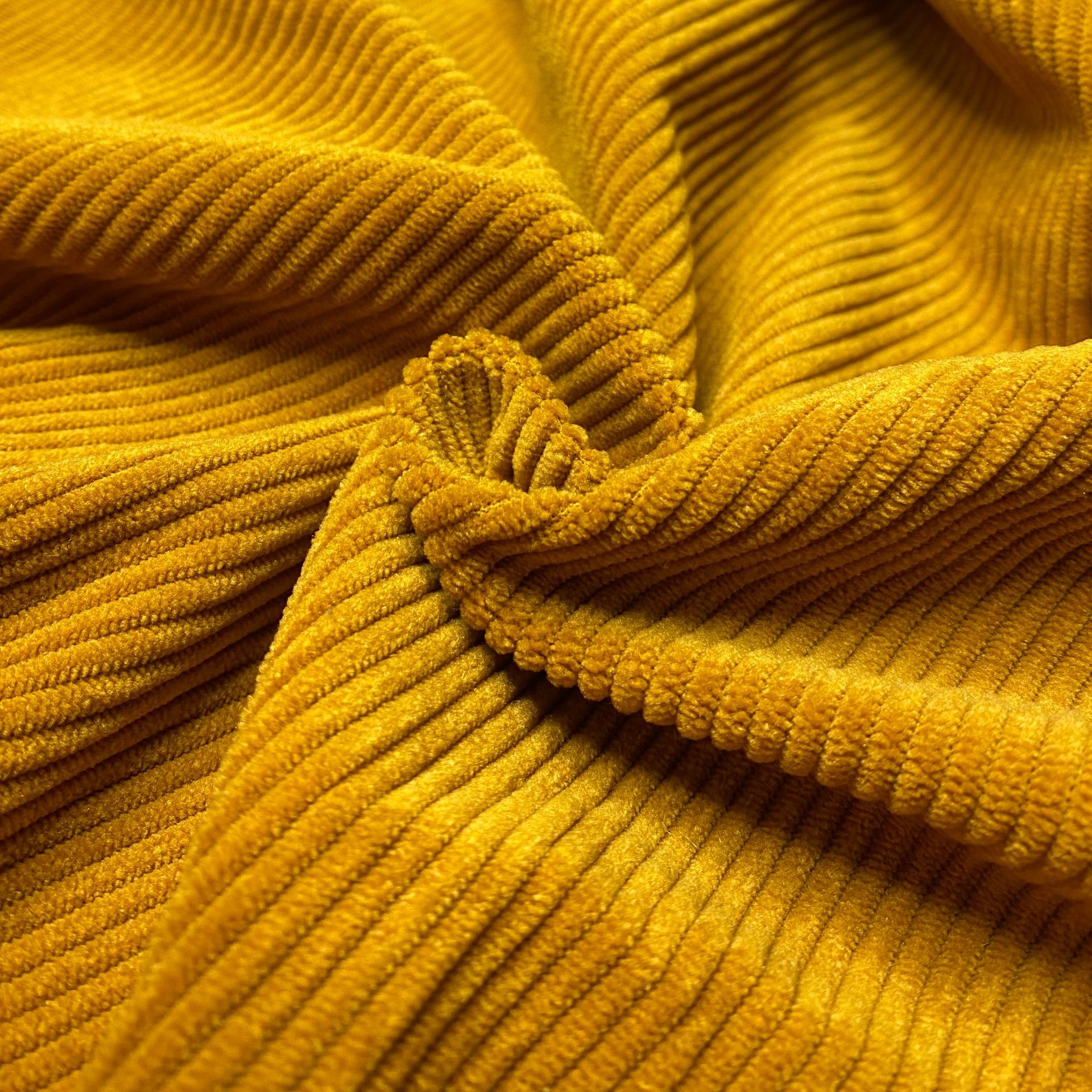 现货8坑弹力灯芯绒 涤纶弹力8坑 秋冬外套裙裤玩具鞋材条绒面料