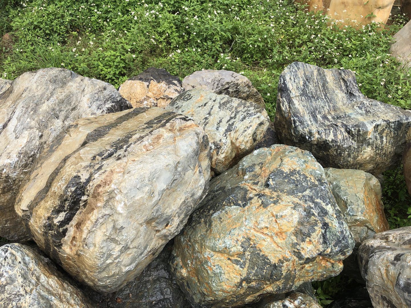 批发供应 各种规格花纹石批发中心 公园造景置石户外水冲式鹅卵石