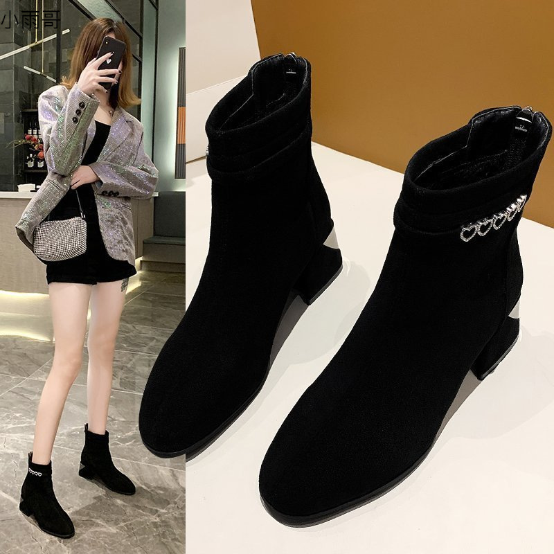 女士半靴高跟冬季鞋子2020款矮筒短靴及踝靴中年妈妈冬天妇女靴子