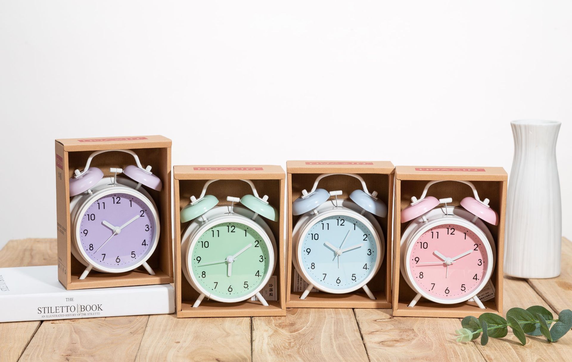 工厂直发新款马卡龙配色4寸金属打铃静音闹钟