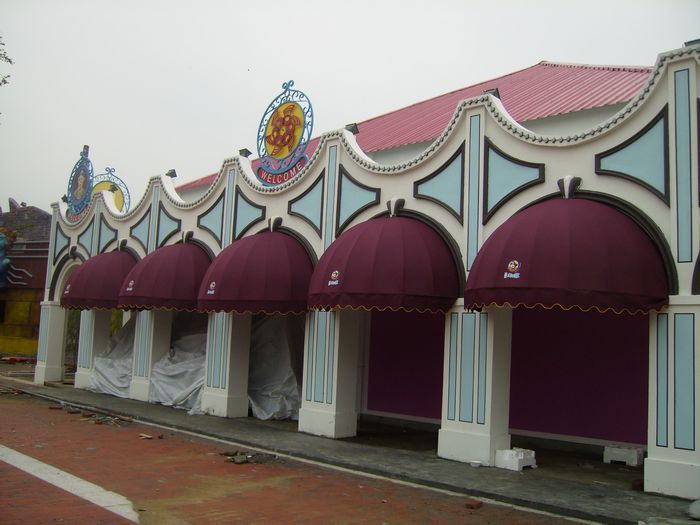 固定西瓜棚专业安装适用于各种商场店铺门脸装饰高端大方