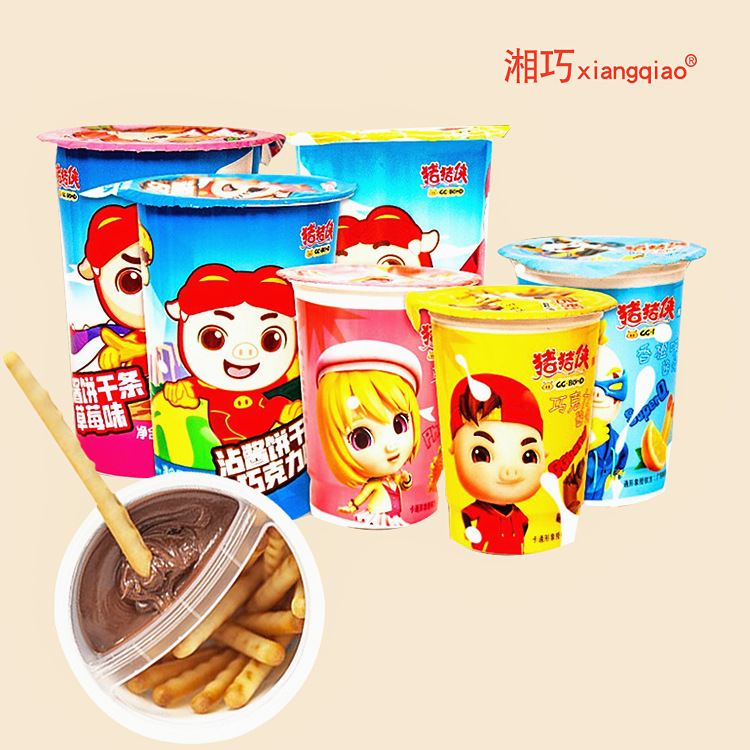 猪猪侠宝宝儿童沾酱手指饼干巧克力味卡通人物休闲零食 厂家批发