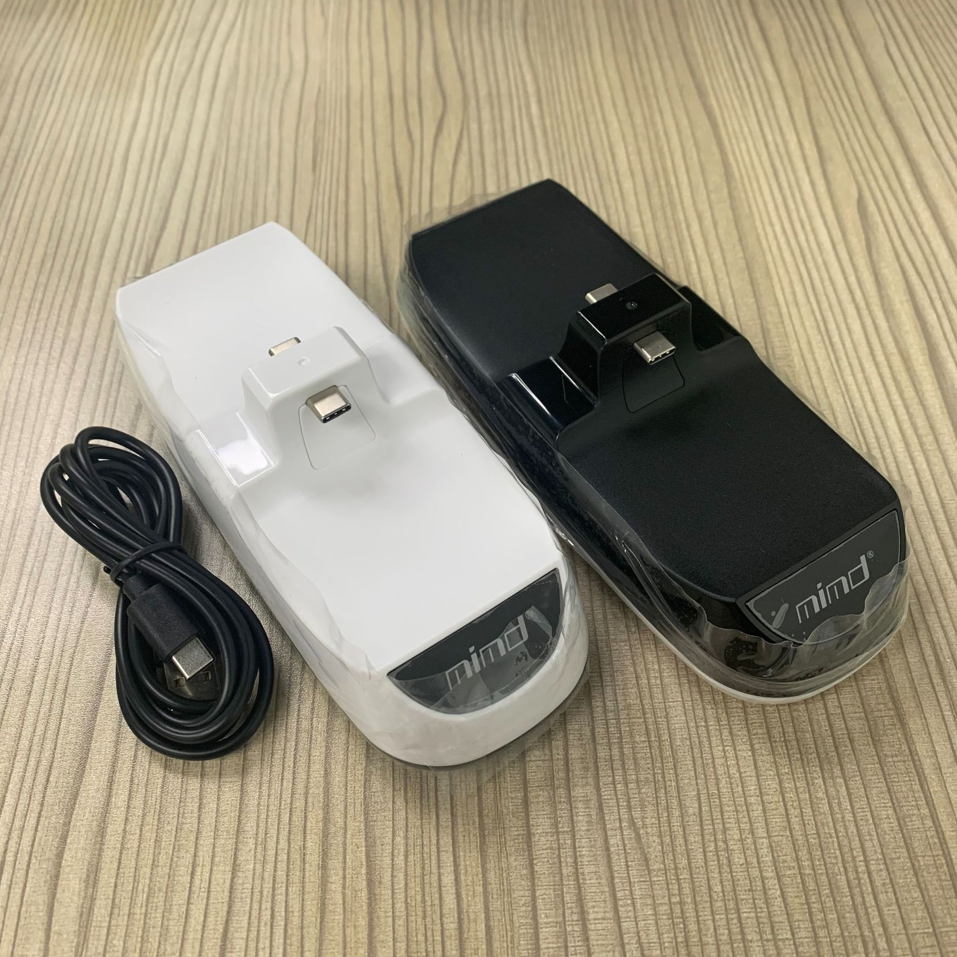 ps5无线手柄双座充ps5游戏手柄充电器p5手柄充电座带led灯