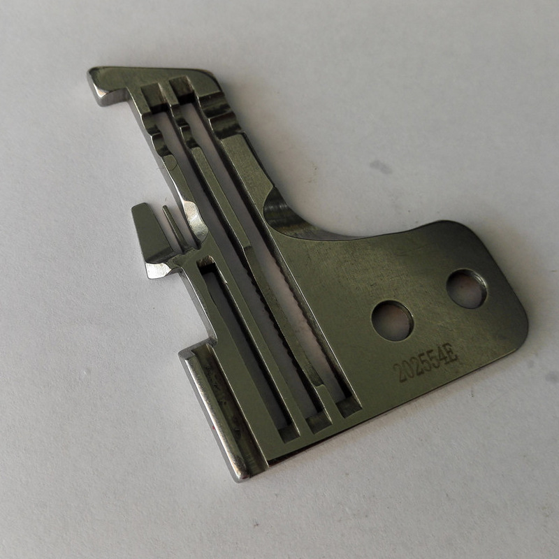 拷边机针板 飞马700款包缝机针板202554e 四线锁边机 拷边机针板