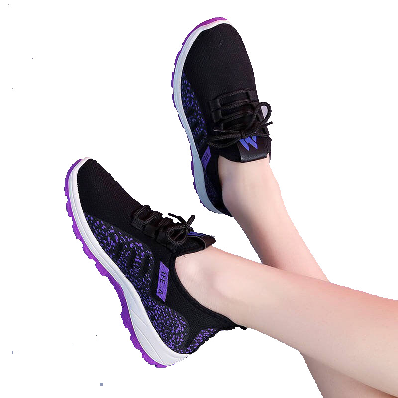 Old Beijing Cloth Shoes Women's Casual Slip-on Running Shoes Low Heel Slip on Shoes Breathable Square Dance Mom Sports Shoes