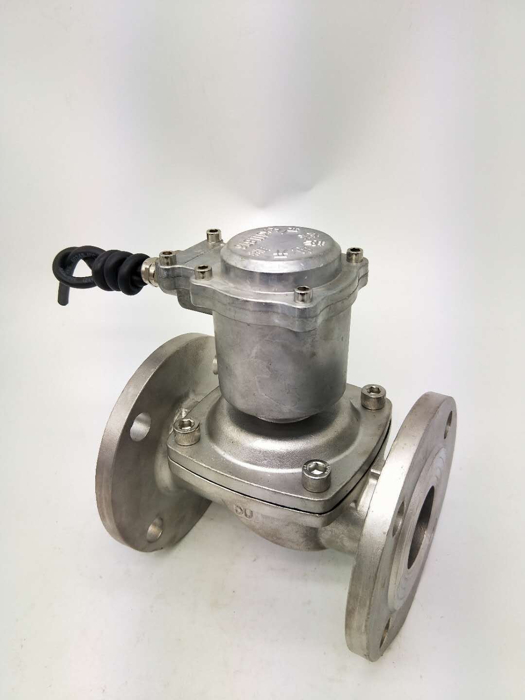 zcs水用电磁阀 不锈钢水用电磁阀dn100 常闭 温度80 水