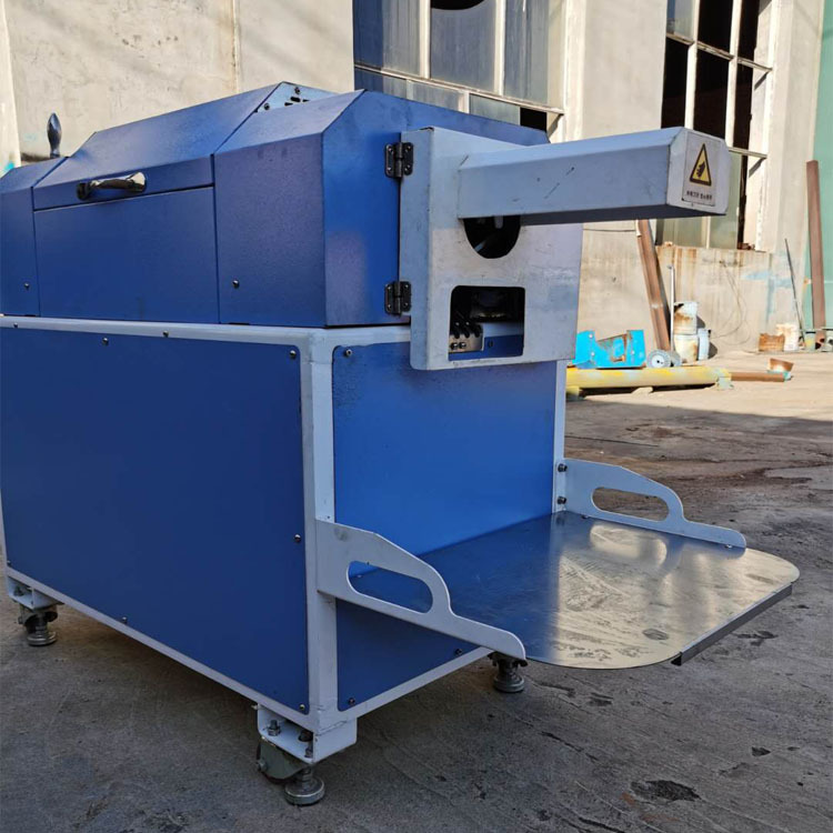 厂家直销甘蔗去皮切断一体机 甘蔗刮皮机器 全自动甘蔗削皮机