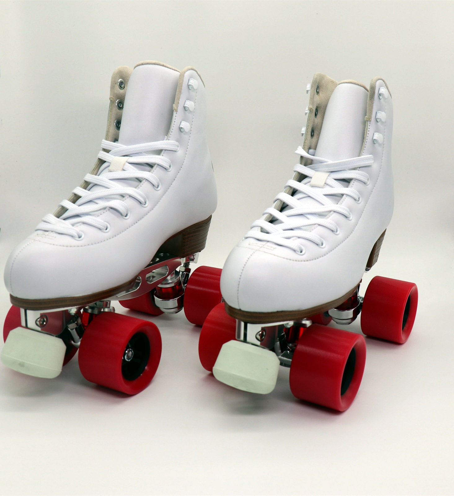 双排溜冰鞋铝合金底座轮滑鞋可调节式刹车男女旱冰鞋白色四轮