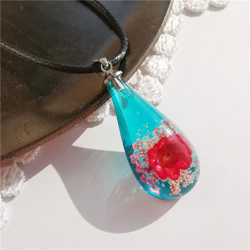 义乌小饰品 手工滴胶干花项链吊坠 复古真花项饰 景区旅游纪念品