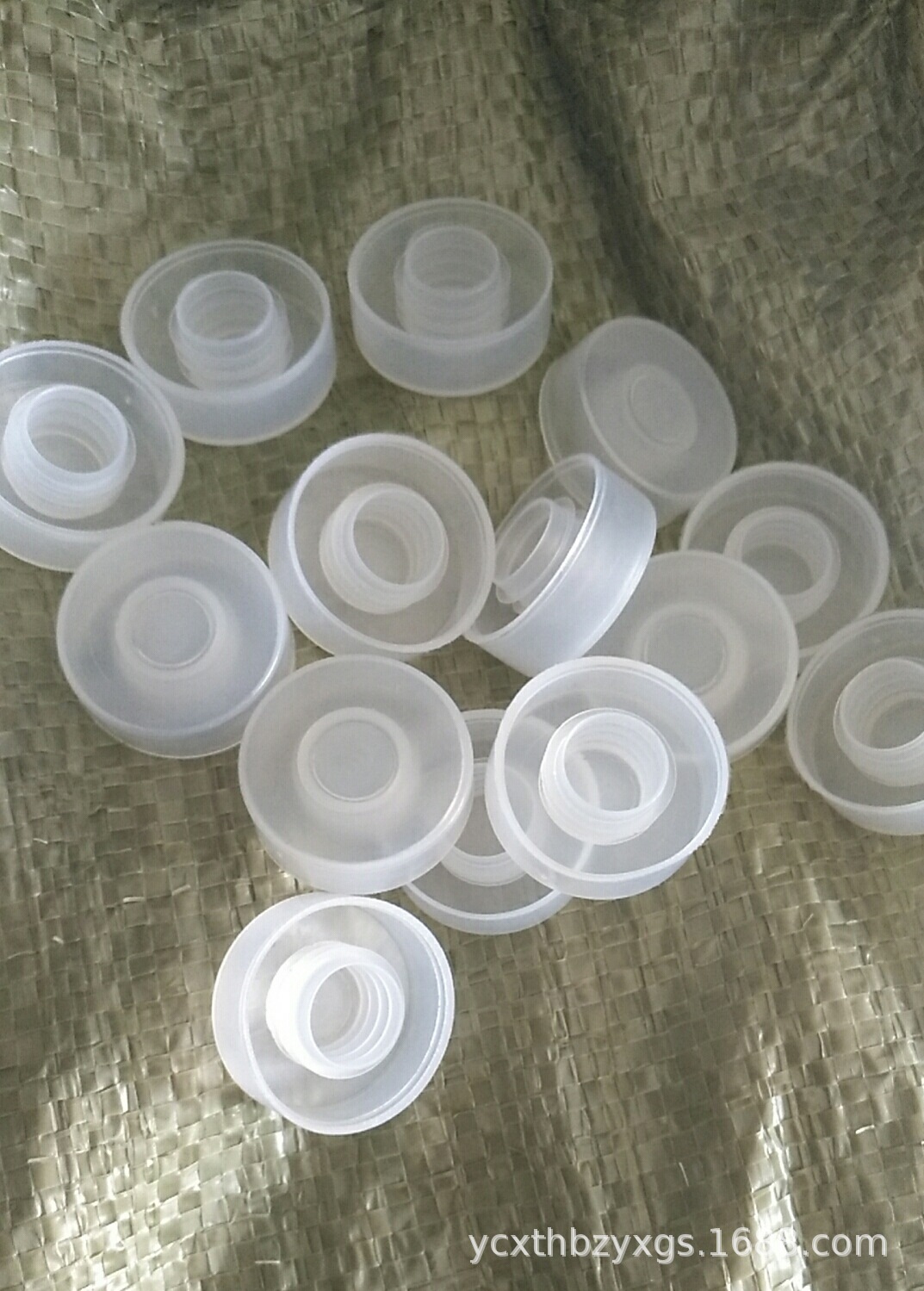 输液玻璃瓶塑料内塞盐水瓶塑料塞子稀料瓶塑料塞