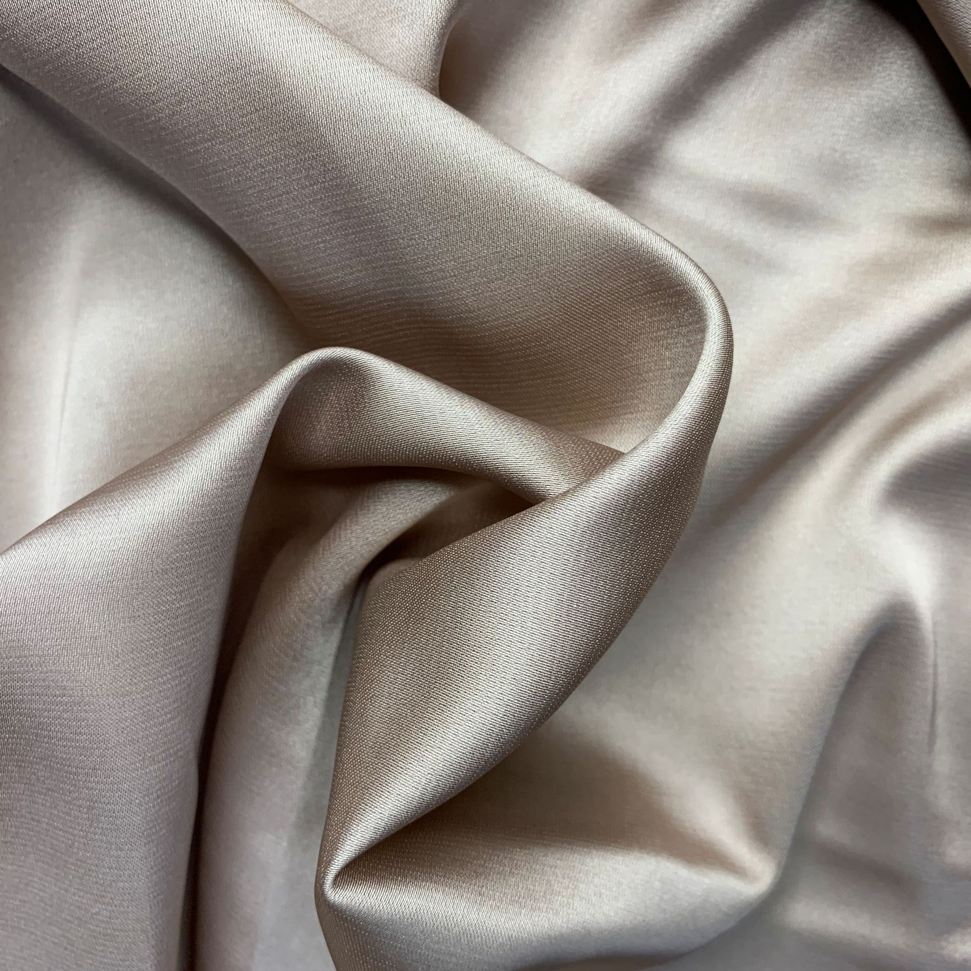 现货加密弹力缎面雪纺 绸缎色丁布料 睡衣旗袍汉服舞蹈