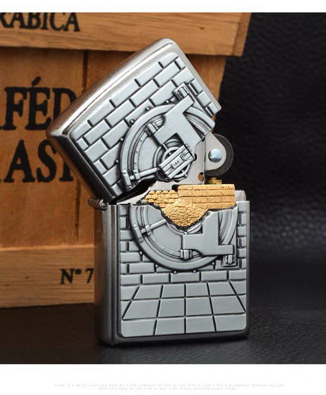 zippo 29555 惊喜系列花砂贴章金库大劫案