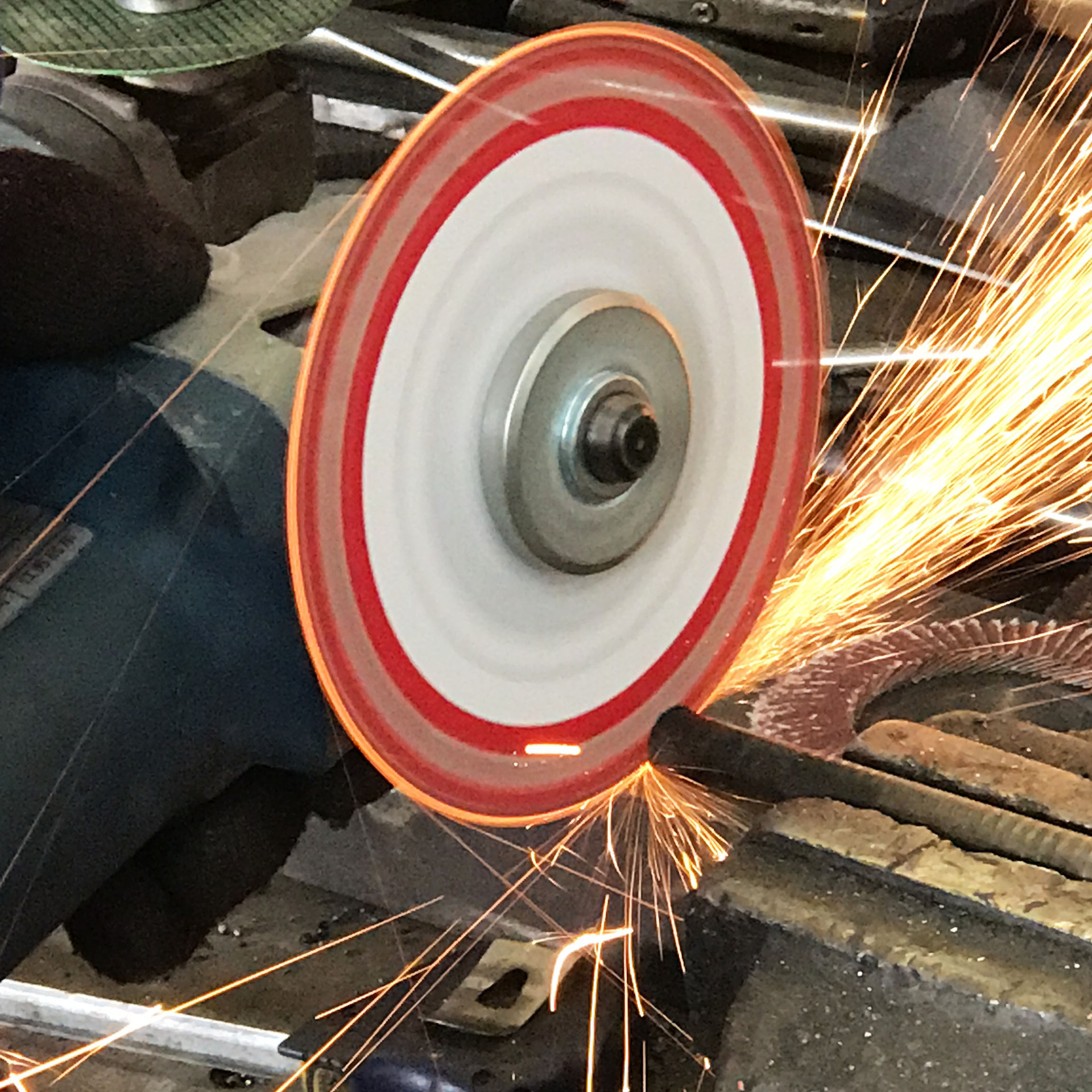 工厂直销 锋影钎焊金刚石切铁锯片 超薄安全切割替代树脂片