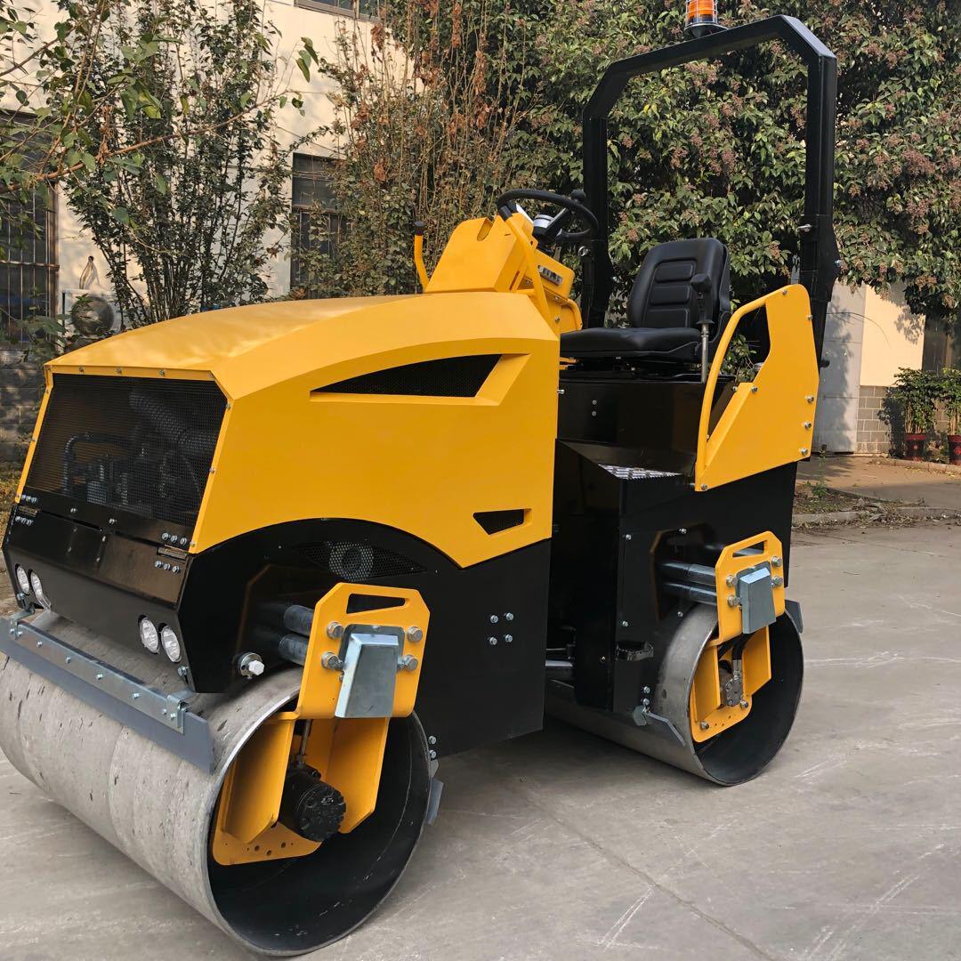 新款小型压路机三缸水冷柴油双钢轮振动碾座驾式双轮路面压实机械