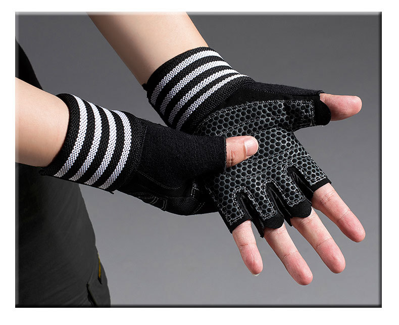 半指健身手套重力量器械训练防滑耐磨防起茧加长护腕运动半指手套