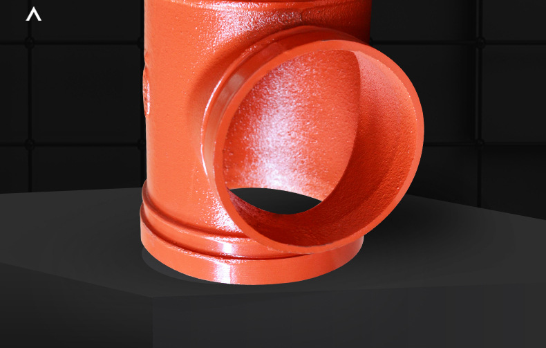 厂家直发丝接消防沟槽管件沟槽正三通消防工地卡箍三通114