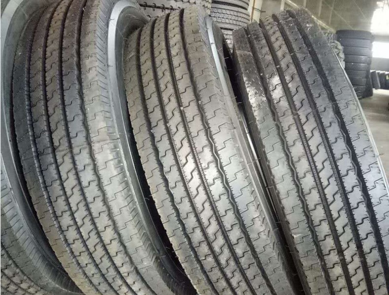 载重全钢丝轮胎 老三线花纹 大量批发 防滑耐磨 1200r20卡车轮胎