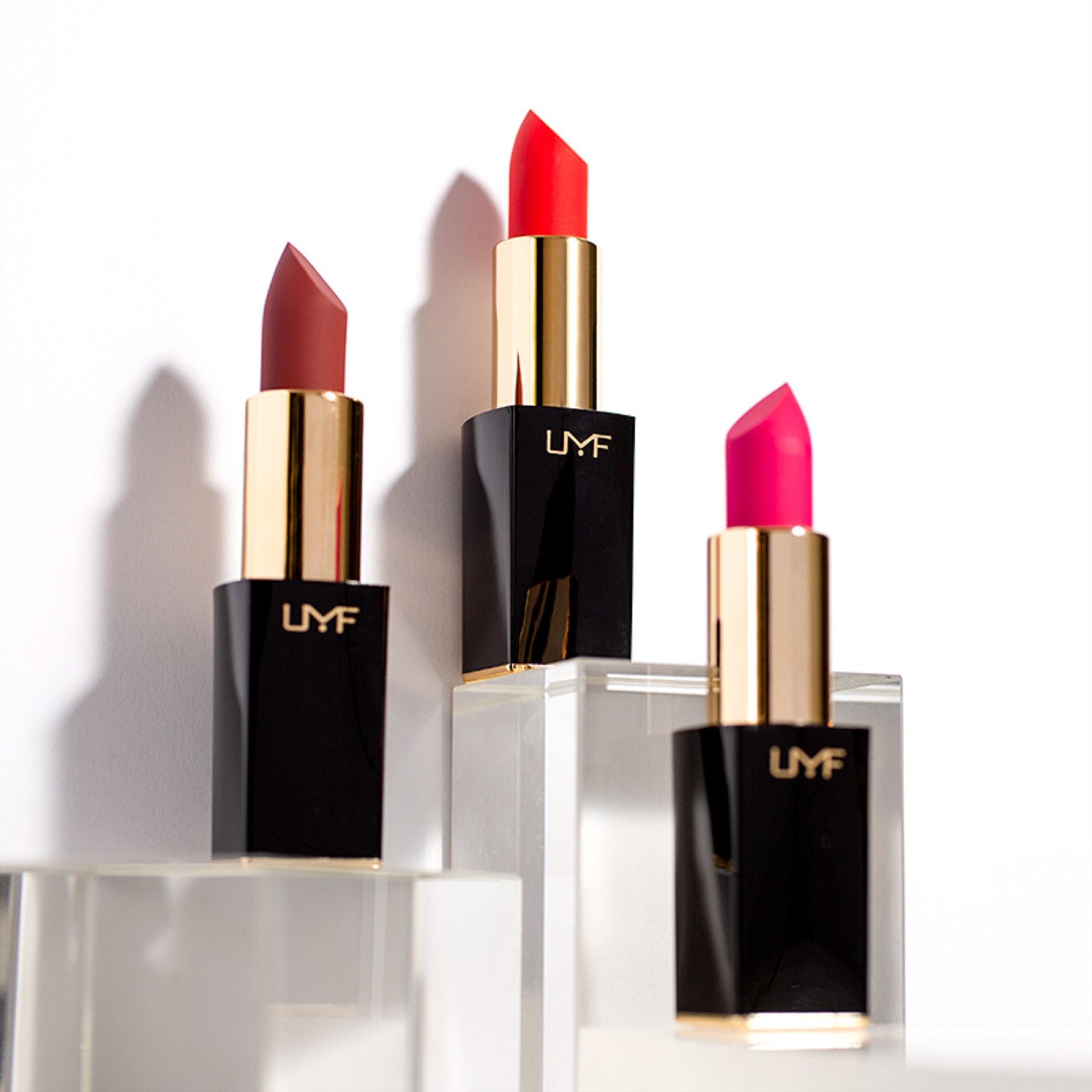 抖音爆款滋润保湿唇膏化妆品不沾杯口红管人气蜜养22色口红批发