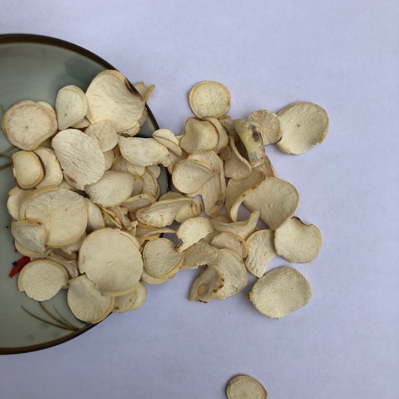 徽信远道地药材白首乌片白首乌鲜切低温烘干不熏硫磺