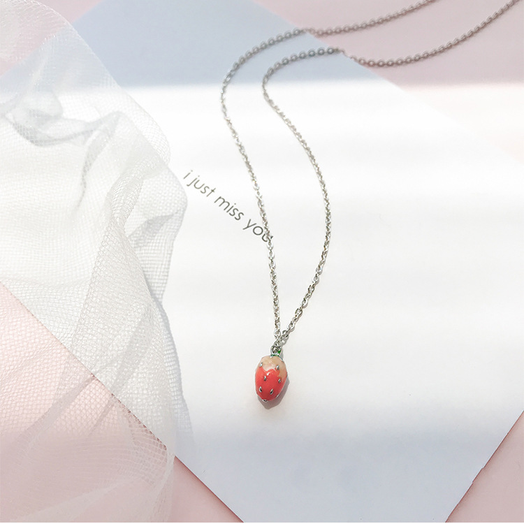 小草莓项链女韩版简约学生森系清新锁骨链ins少女心网红chic颈链